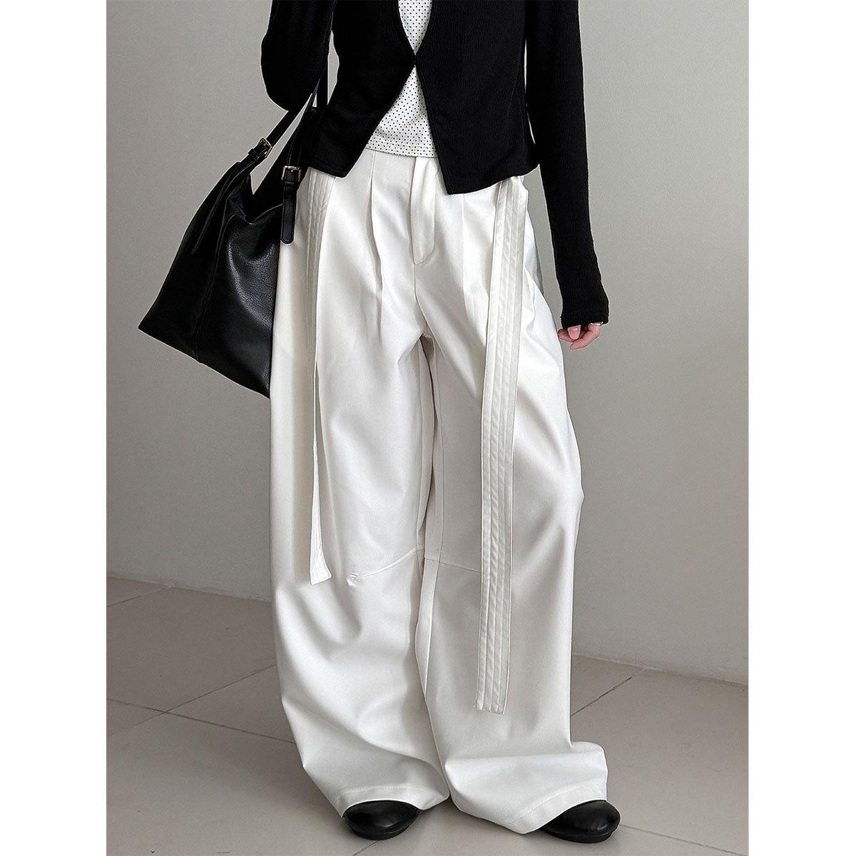 Lu Xi Yamamoto Feng Women s High-Waisted Drape Tie-Up Wide-Leg Pants - Early Spring Casual Style (Size 26) L
Lu Xi Yamamoto Feng Women s High-Waisted Drape Tie-Up Wide-Leg Pants - Early Spring Casual Style (Size 26) L