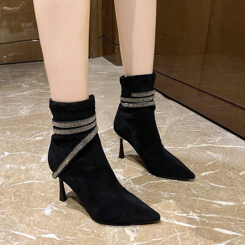New autumn new sexy pointed fashion boots rhinestone high heel large size women s shoes 34 чёрный
New autumn new sexy pointed fashion boots rhinestone high heel large size women s shoes 34 чёрный