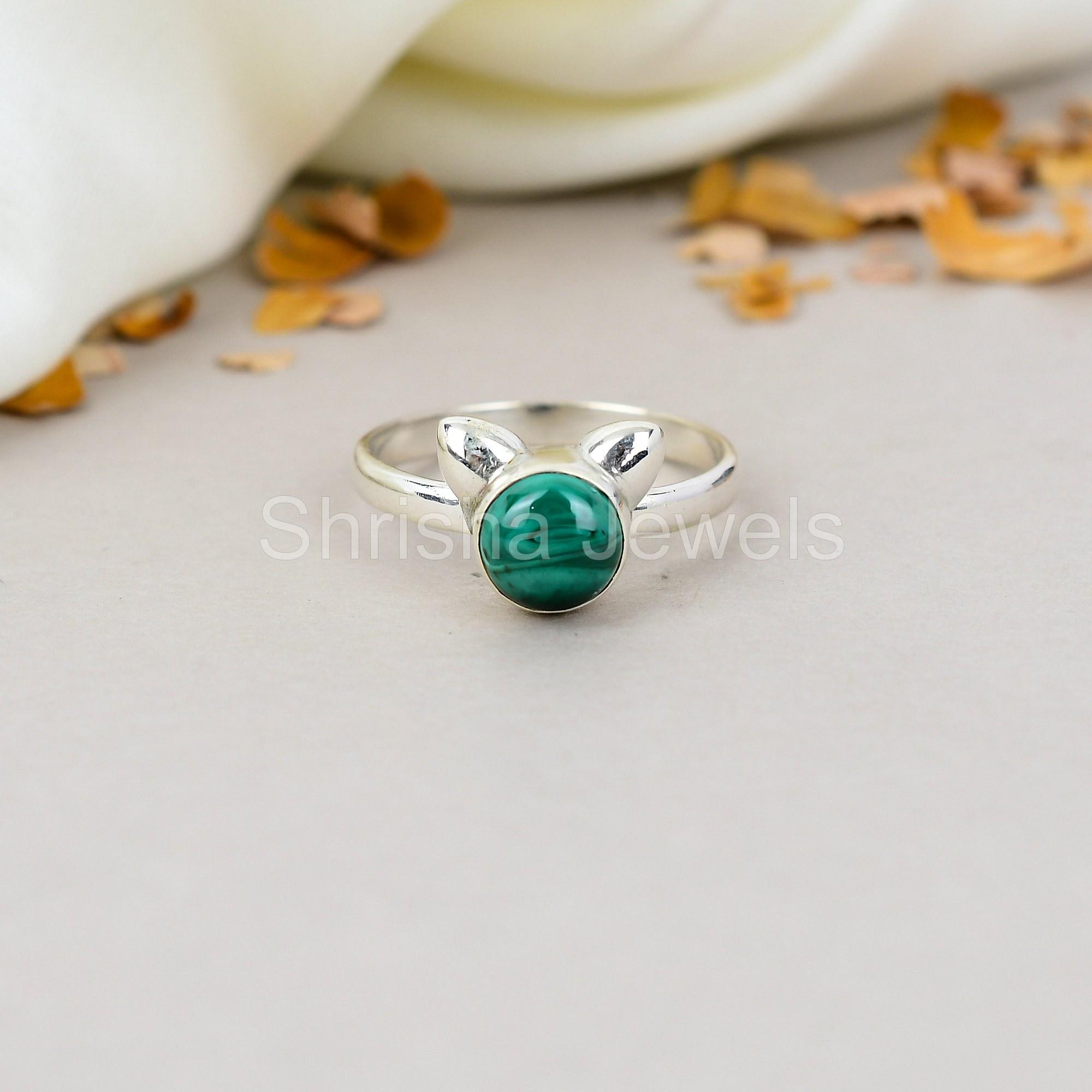 Cat Ring, Green Malachite Gemstone Round Shape 925 Sterling Silver Handmade Jewelry Ring For Women 5
Cat Ring, Green Malachite Gemstone Round Shape 925 Sterling Silver Handmade Jewelry Ring For Women 5
