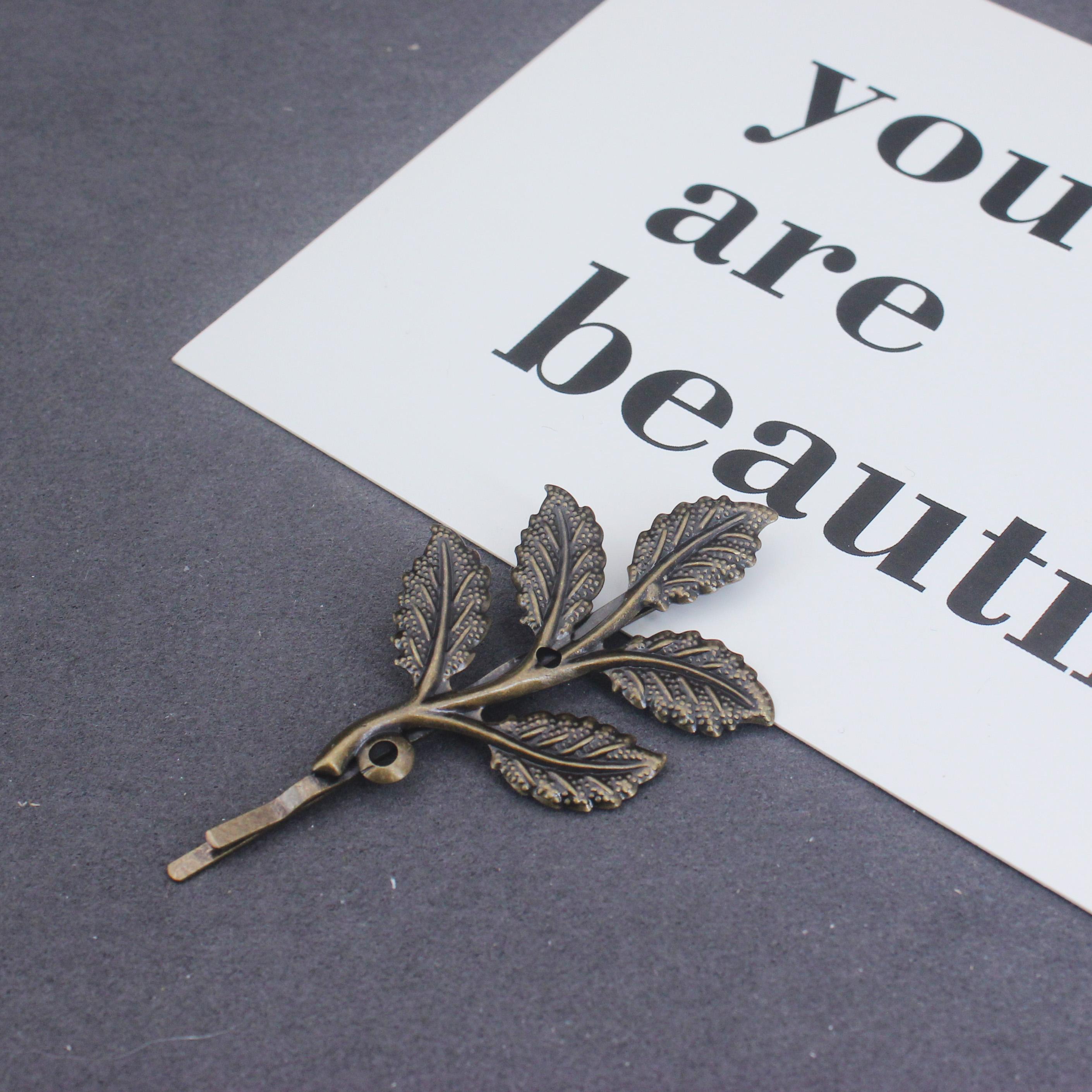 Металлическая винтажная заколка для волос для женщин/девушек, головной убор, золото/серебро, шпильки, заколки-автоматы, аксессуары для укладки волос, подарки
Металлическая винтажная заколка для волос для женщин/девушек, головной убор, золото/серебро, шпильки, заколки-автоматы, аксессуары для укладки волос, подарки