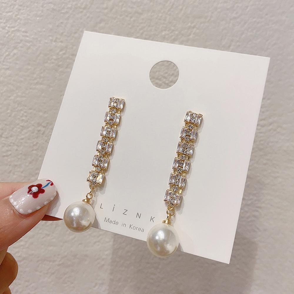 Jewelry Elegant Women Chic Geometric Girls Crystal Dangle Earrings Pearl Stud Earrings Tassel
Jewelry Elegant Women Chic Geometric Girls Crystal Dangle Earrings Pearl Stud Earrings Tassel