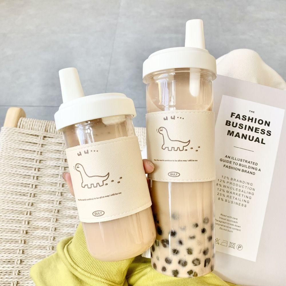 Transparent Milk Plastic Cup with Lid Straw Large Capacity Water Bottle Water Straw Bottles Juice 500ml-Bear
Transparent Milk Plastic Cup with Lid Straw Large Capacity Water Bottle Water Straw Bottles Juice 500ml-Bear