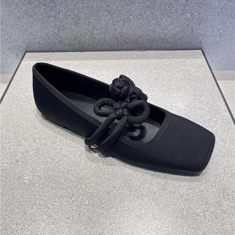 Sheepskin version~ French leather red soft-soled Mary Jane single shoes women s new Chinese knot flat-soled ballet shoes ladyshoes 40 чёрный
Sheepskin version~ French leather red soft-soled Mary Jane single shoes women s new Chinese knot flat-soled ballet shoes ladyshoes 40 чёрный