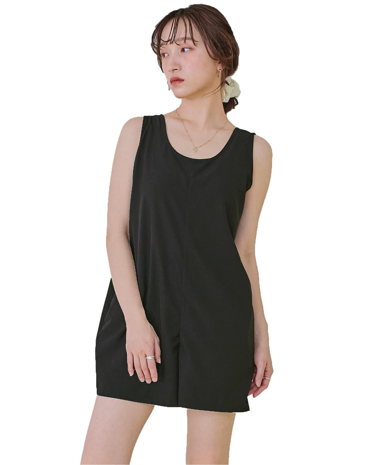 Женский простой купальник-майка без косточек DAXM0429, размер M, черный
Женский простой купальник-майка без косточек DAXM0429, размер M, черный