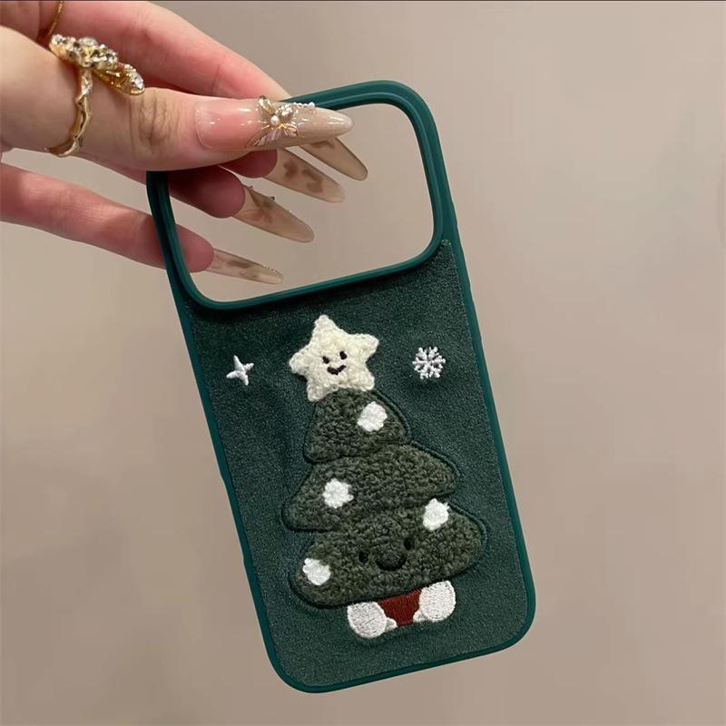 Embroidered Green Velvet Christmas Tree Phone Case for iPhone 17/16 Pro Stars & 15 Pro 16 Pro Max
Embroidered Green Velvet Christmas Tree Phone Case for iPhone 17/16 Pro Stars & 15 Pro 16 Pro Max