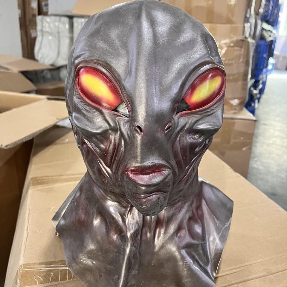 New Halloween Alien Mask Horror Headgear UFO Latex props чорний
New Halloween Alien Mask Horror Headgear UFO Latex props чорний