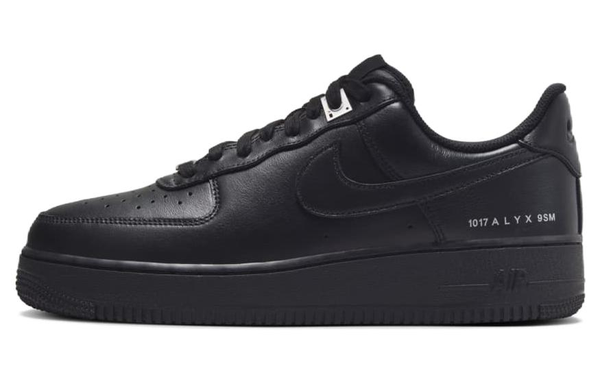 1017 ALYX 9SM X Nike Air Force 1 Low Черный FJ4908-001 35.5
1017 ALYX 9SM X Nike Air Force 1 Low Черный FJ4908-001 35.5