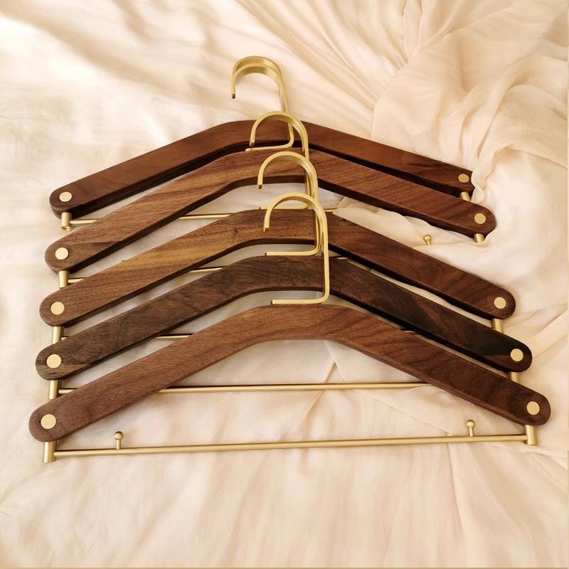 1pc Wooden Hanger Wardrobe Storage Hangers Laundry Organizer Natural Wood Coat Hanger with Brass Hook Durable Clothes Racks
1pc Wooden Hanger Wardrobe Storage Hangers Laundry Organizer Natural Wood Coat Hanger with Brass Hook Durable Clothes Racks