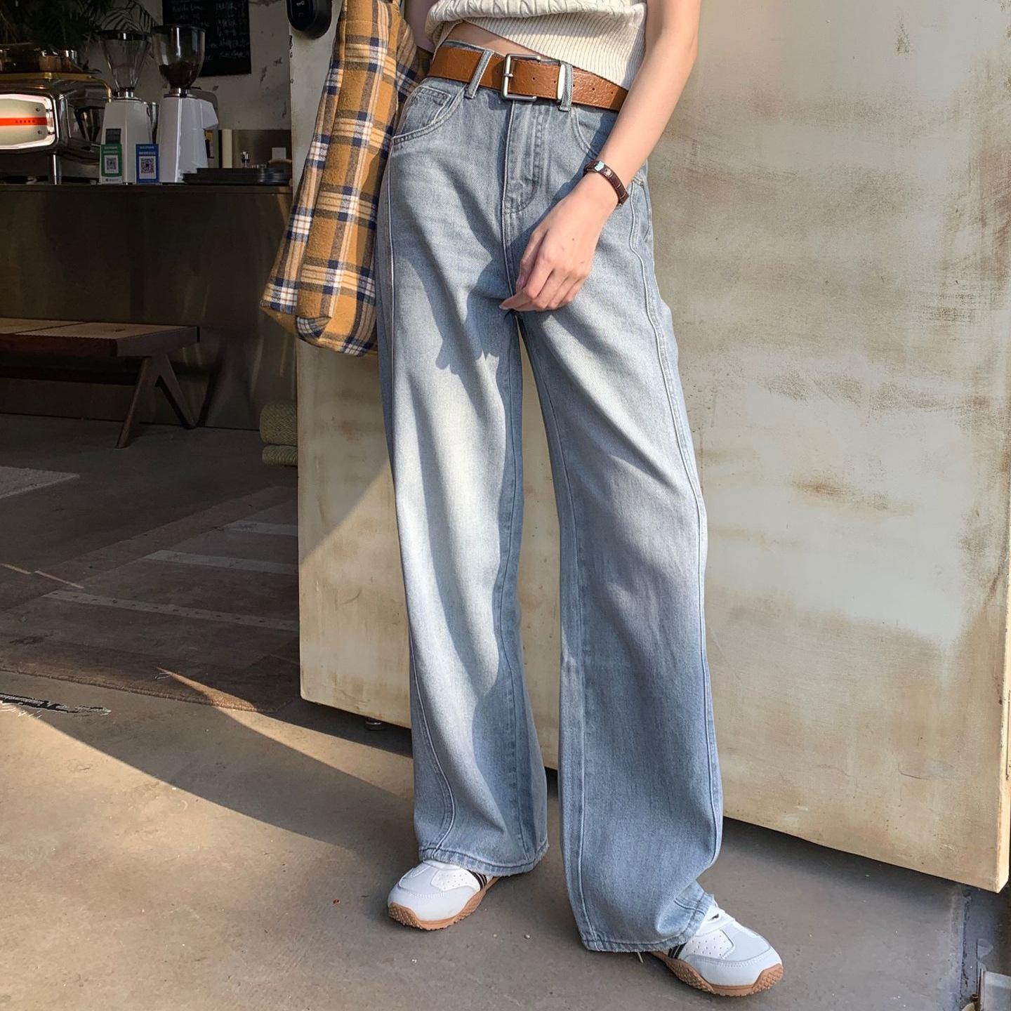 Exclusive European Wide-Leg Scimitar Jeans - No returns/exchanges. Order now and contact customer service. Style Code: 82326. 28
Exclusive European Wide-Leg Scimitar Jeans - No returns/exchanges. Order now and contact customer service. Style Code: 82326. 28