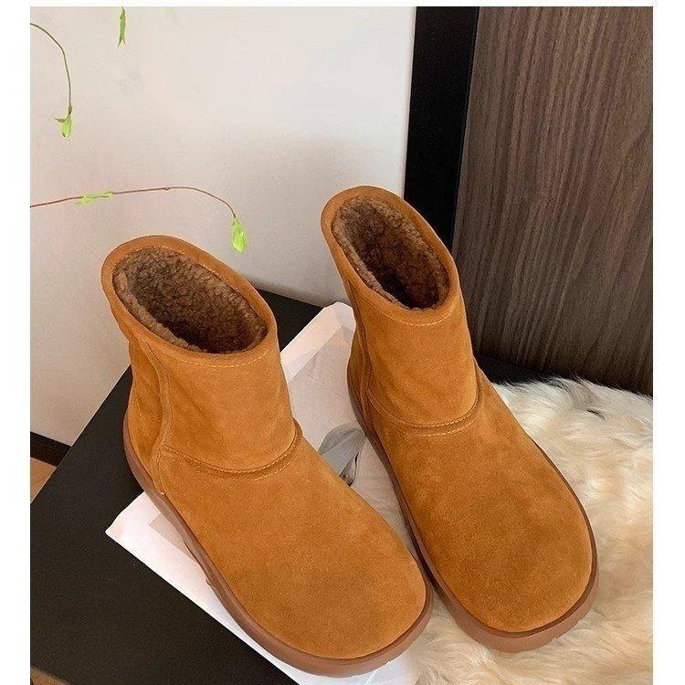 Soft leather version Small man 7cm inner height increase warm medium tube non-slip snow boots Women s winter velvet thickened sole cotton shoes 40 коричневый
Soft leather version Small man 7cm inner height increase warm medium tube non-slip snow boots Women s winter velvet thickened sole cotton shoes 40 коричневый