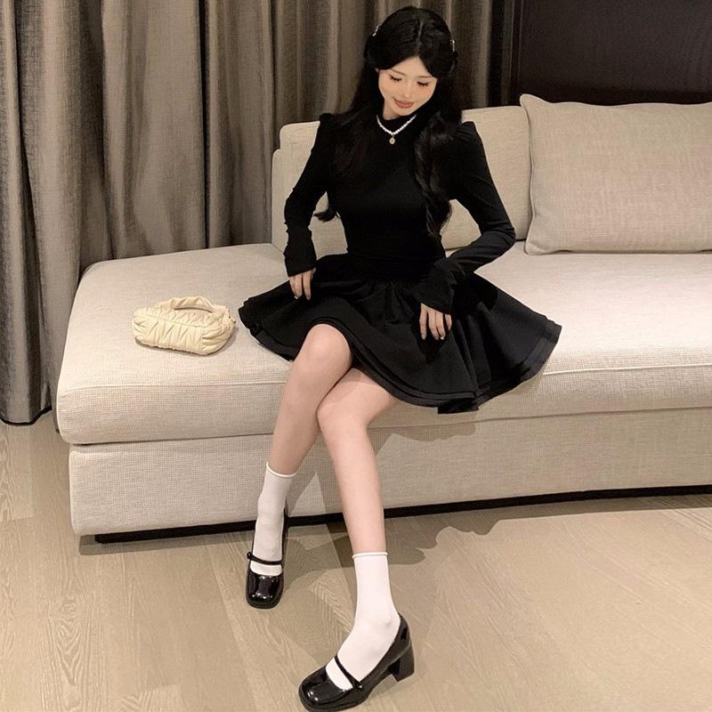 Rich daughter feeling small black dress French temperament princess tutu skirt semi-turtleneck knitted dress autumn and winter S чёрный
Rich daughter feeling small black dress French temperament princess tutu skirt semi-turtleneck knitted dress autumn and winter S чёрный