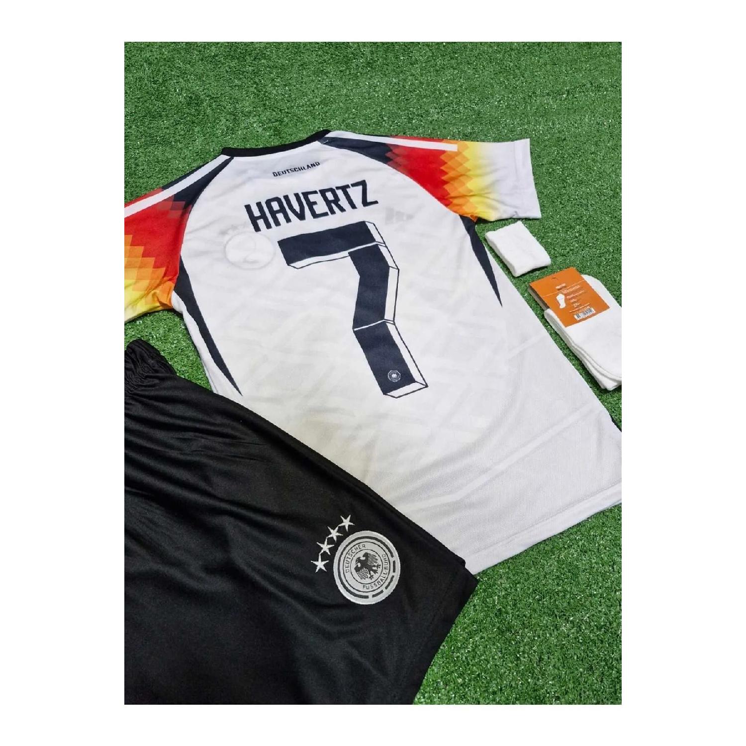 Германия, новый сезон 2024/25, детские трикотажные шорты Kai Havertz, носки, браслет, набор из 4 шт. 5-6 Yaş белый
Германия, новый сезон 2024/25, детские трикотажные шорты Kai Havertz, носки, браслет, набор из 4 шт. 5-6 Yaş белый