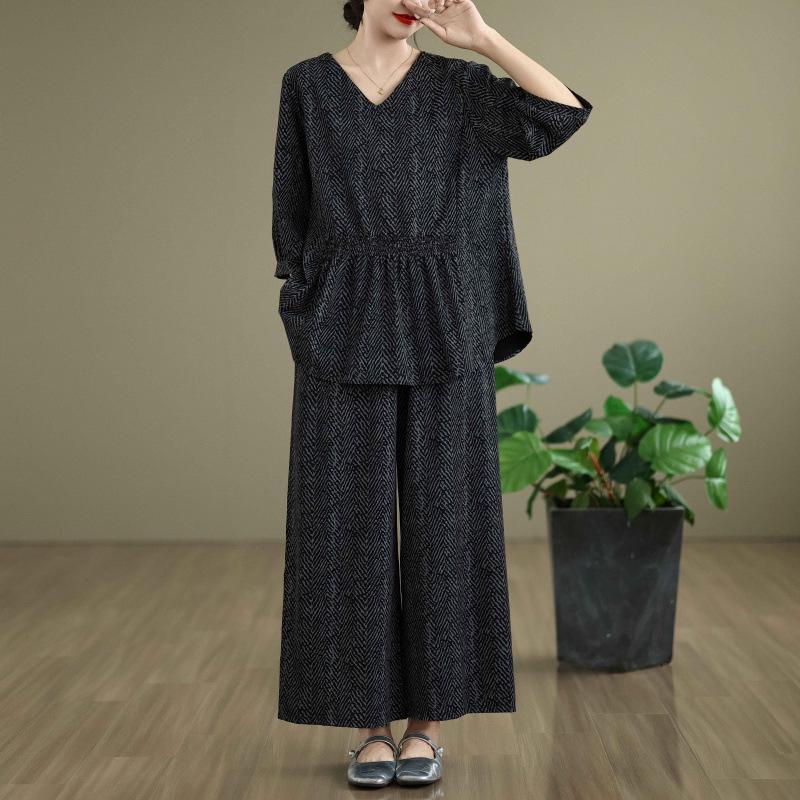 2025 Chic Summer Plus Size Women s Two-Piece Set: Age-Defying, Loose Wide-Leg Pants L чорний
2025 Chic Summer Plus Size Women s Two-Piece Set: Age-Defying, Loose Wide-Leg Pants L чорний