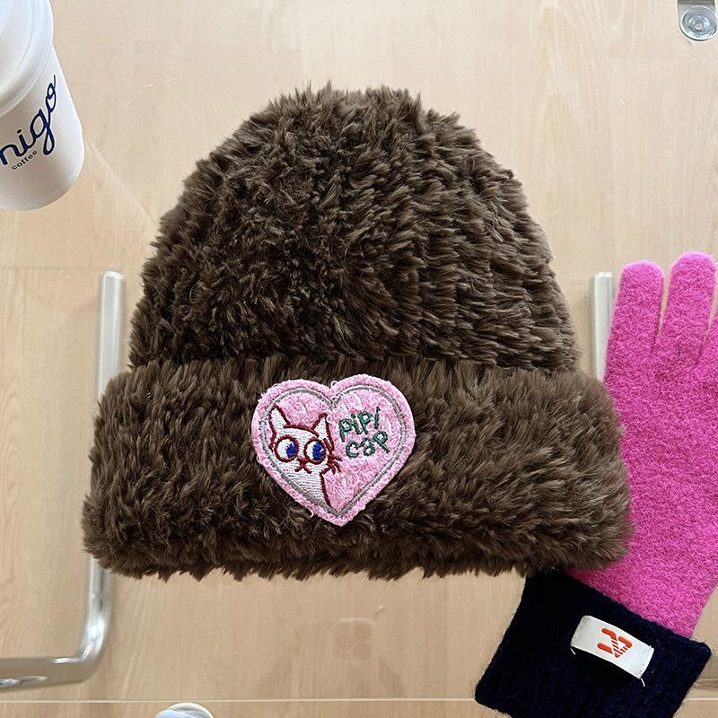 Сладкая и Милая в Корейском Стиле Плюшевая Шапка с Любовной Нашивкой, Утепленная, Осенне-Зимняя, Теплая, Закрывающая Лицо, Маленькая, Нового Стиля, Атмосферная Шапка Adjustable