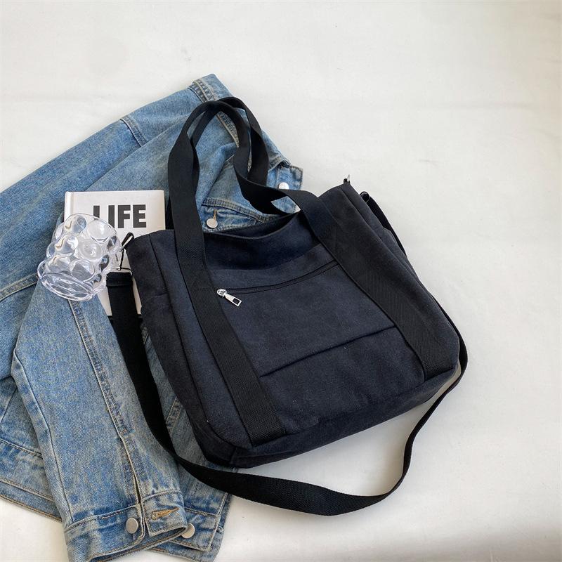 Полотняна сумка для студентів. Портативна сумка через плече чорний
Полотняна сумка для студентів. Портативна сумка через плече чорний