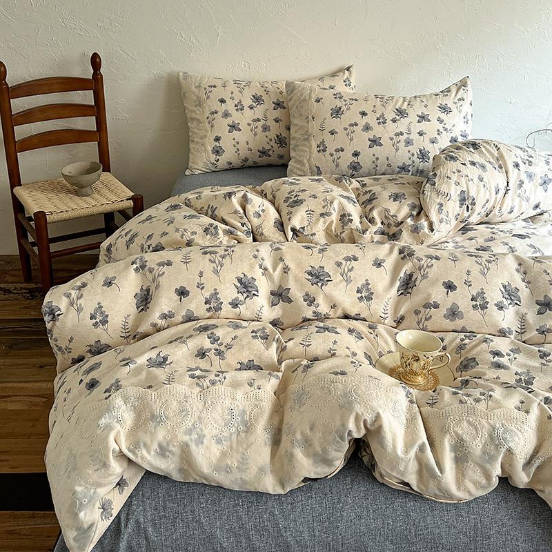 4PCS Vintage Style Bedding Set Princess Lace Duvet Cover 200x230cm Flat Sheet Set Twin Double Size Bed Set For Bedroom Decor 200x230cm 4pcs
4PCS Vintage Style Bedding Set Princess Lace Duvet Cover 200x230cm Flat Sheet Set Twin Double Size Bed Set For Bedroom Decor 200x230cm 4pcs