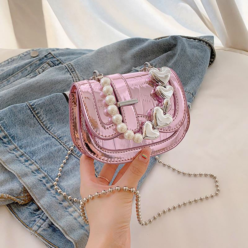 Stylish Women s Saddle Bag In Elegant Colors Perfect For Casual Commuting And Daily Use рожевий
Stylish Women s Saddle Bag In Elegant Colors Perfect For Casual Commuting And Daily Use рожевий