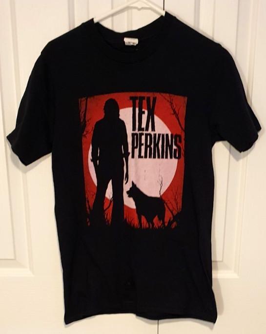 TEX PERKINS The Cruel Sea Tex amp Dog Silhouette Print Band TShirt Size Small. Unisex T-Shirt M
TEX PERKINS The Cruel Sea Tex amp Dog Silhouette Print Band TShirt Size Small. Unisex T-Shirt M