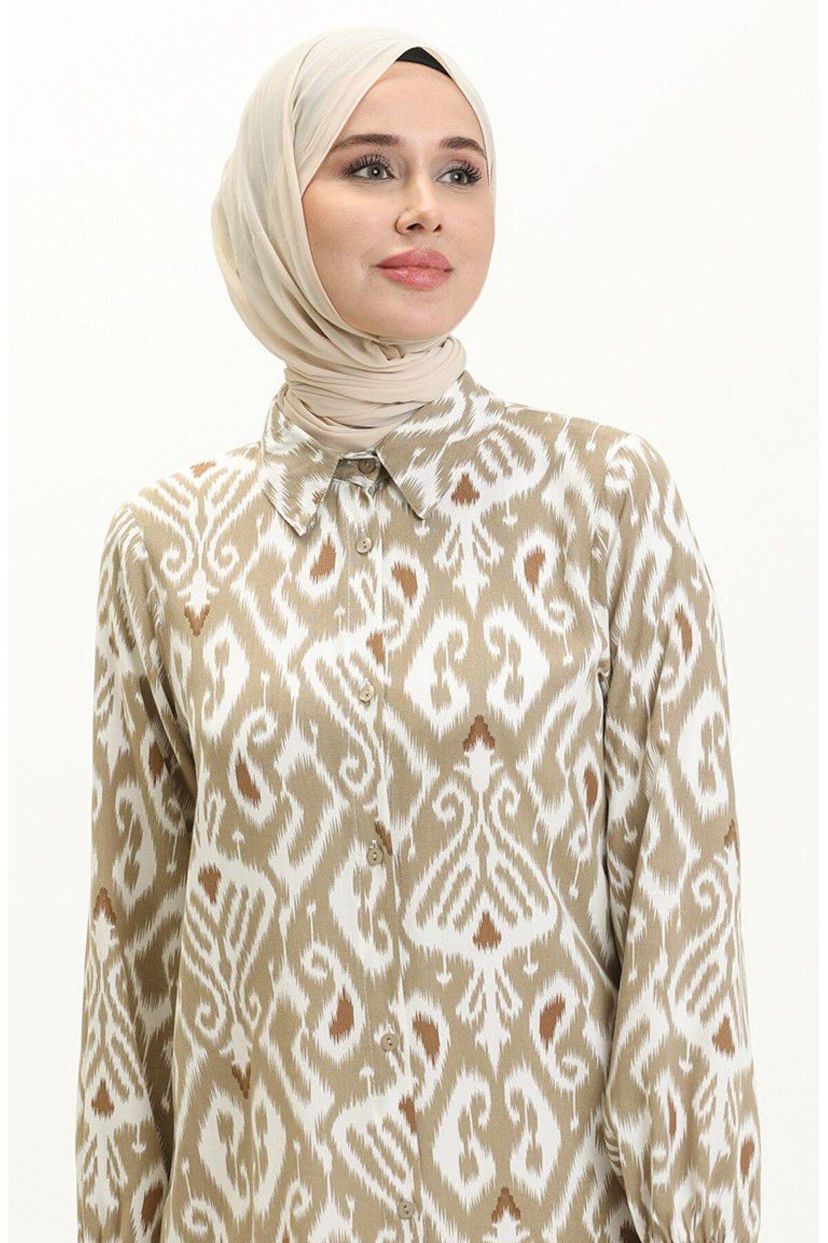 Женская туника больших размеров с рисунком Hmk, туника B.Beige
Женская туника больших размеров с рисунком Hmk, туника B.Beige