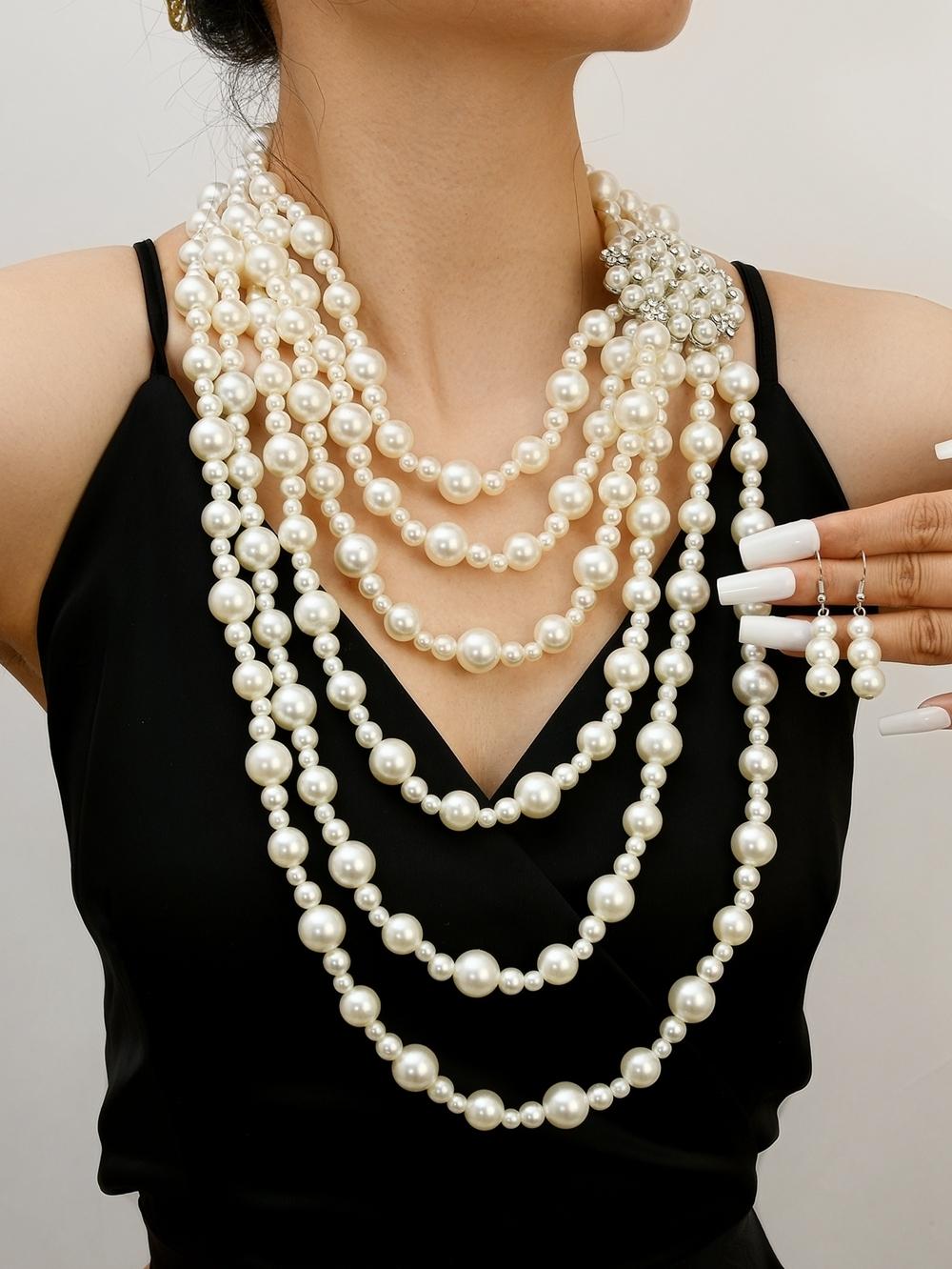 Модное многослойное ожерелье-стейтмент ручной работы с искусственным жемчугом, стразами и цветком, а также набор серег с цирконами для женщин
Модное многослойное ожерелье-стейтмент ручной работы с искусственным жемчугом, стразами и цветком, а также набор серег с цирконами для женщин