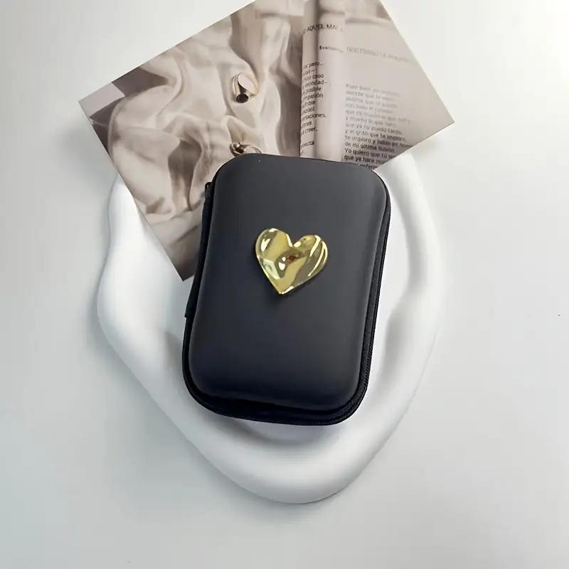3D Electroplated Rose Golden Heart Storage Bag Earphone Bag Charger Cover Compatible For 12 14 15 16 18W-20W Charge Storage Box
3D Electroplated Rose Golden Heart Storage Bag Earphone Bag Charger Cover Compatible For 12 14 15 16 18W-20W Charge Storage Box