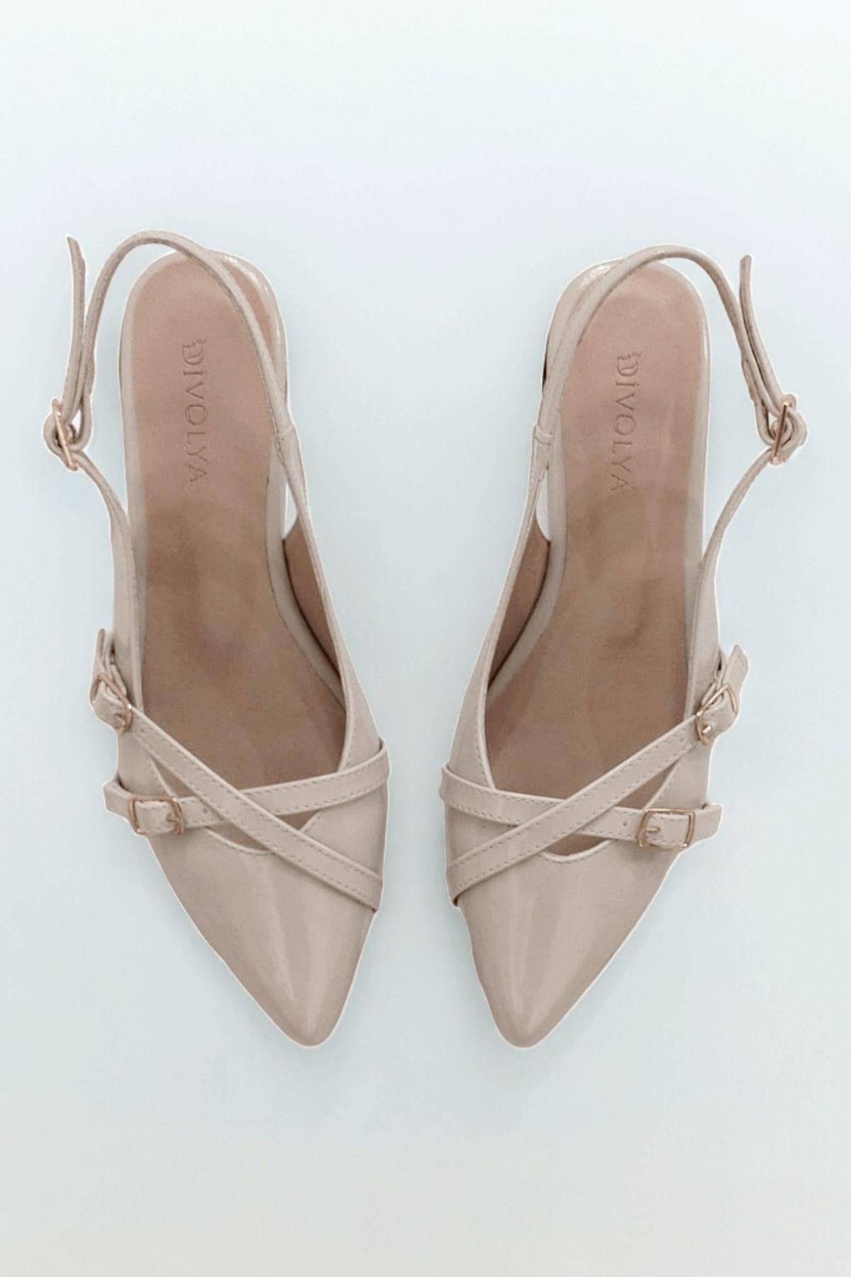 Women s Fashion Patent Leather Flat Heeled Ballerina Dubly Beige Patent Leather Cm Heeled Pointed Toe Shoes
Women s Fashion Patent Leather Flat Heeled Ballerina Dubly Beige Patent Leather Cm Heeled Pointed Toe Shoes