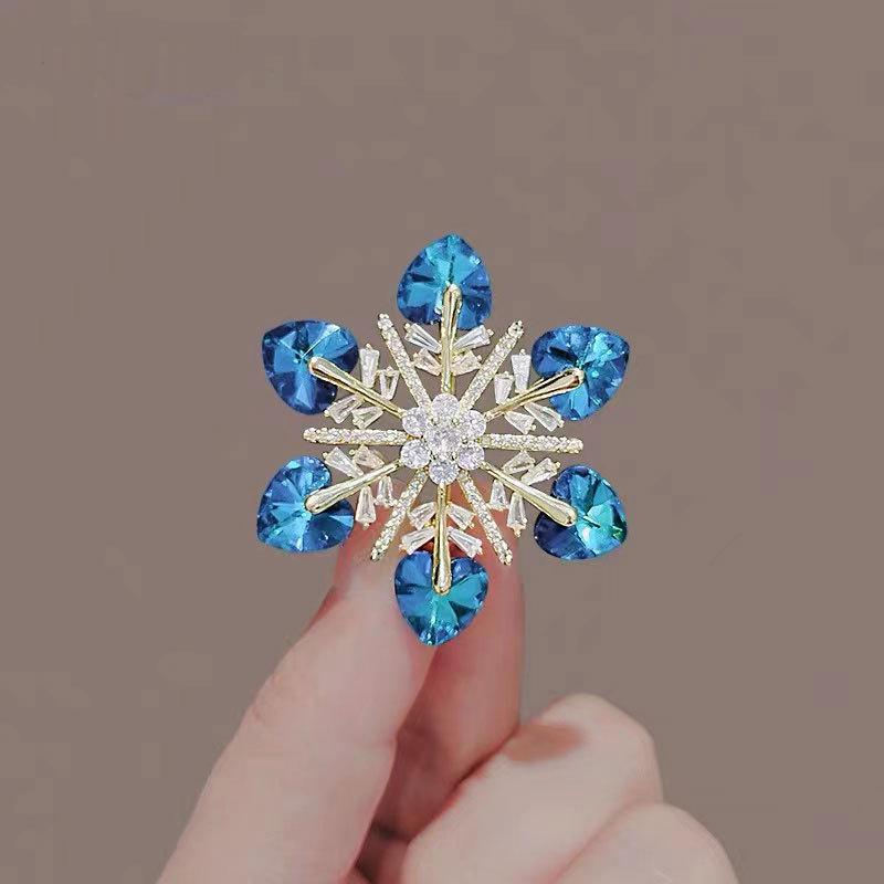 Корейская элегантная цветочная брошь с животным: Высококлассная женская брошь-булавка для воротника пальто или костюма
Корейская элегантная цветочная брошь с животным: Высококлассная женская брошь-булавка для воротника пальто или костюма