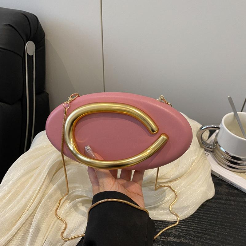 2025 New Round Box Hand Grab Dinner Bag Mini Small Bag Women s Vintage Metal Handle Chain Crossbody Box Bag рожевий
2025 New Round Box Hand Grab Dinner Bag Mini Small Bag Women s Vintage Metal Handle Chain Crossbody Box Bag рожевий