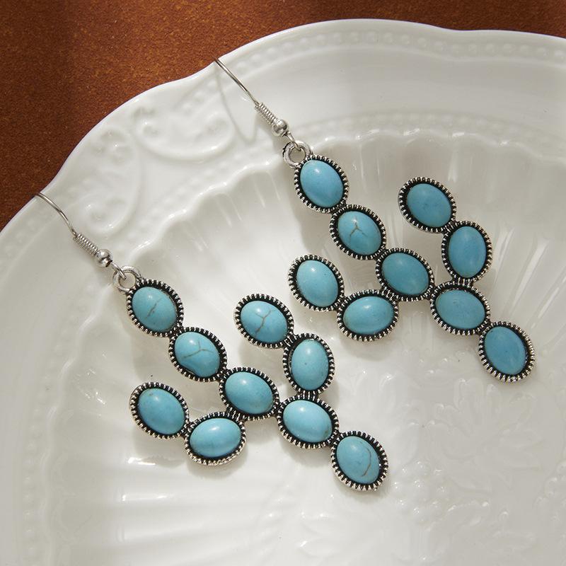 Vintage Ethnic Style Earrings, High-End Turquoise Cactus Earrings, Female Bohemian Style Ear Jewelry.
Vintage Ethnic Style Earrings, High-End Turquoise Cactus Earrings, Female Bohemian Style Ear Jewelry.