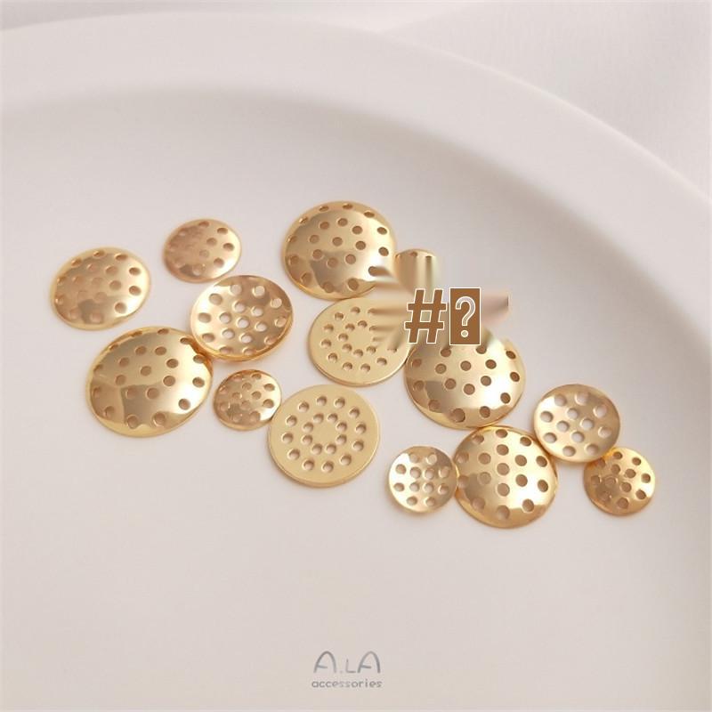 14K Gold-Filled Color Retention Round Mesh Disk for DIY Jewelry and Brooch Headwear.
14K Gold-Filled Color Retention Round Mesh Disk for DIY Jewelry and Brooch Headwear.