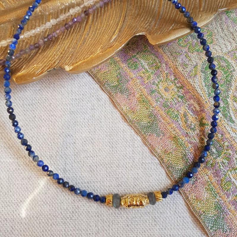 Natural Lapis Lazuli Beaded Design Versatile Necklace
Natural Lapis Lazuli Beaded Design Versatile Necklace