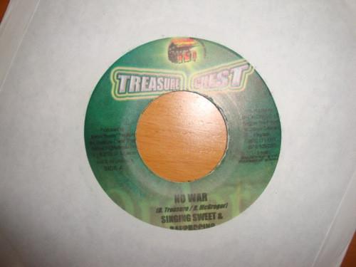7inch Record SINGING SWEET, RAPPUCCINO - No War NONE Treasure Chest 2003 Jamaica Reggae, Ska & Dub Used
7inch Record SINGING SWEET, RAPPUCCINO - No War NONE Treasure Chest 2003 Jamaica Reggae, Ska & Dub Used