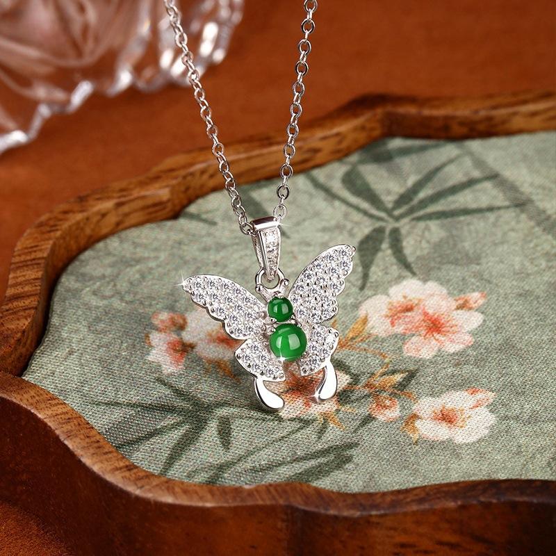 Natural Jade Butterfly Necklace Women s S925 Sterling Silver Inlaid Gentle Temperament Clavicle Chain Daily Jewelry Gifts 925 silver
Natural Jade Butterfly Necklace Women s S925 Sterling Silver Inlaid Gentle Temperament Clavicle Chain Daily Jewelry Gifts 925 silver