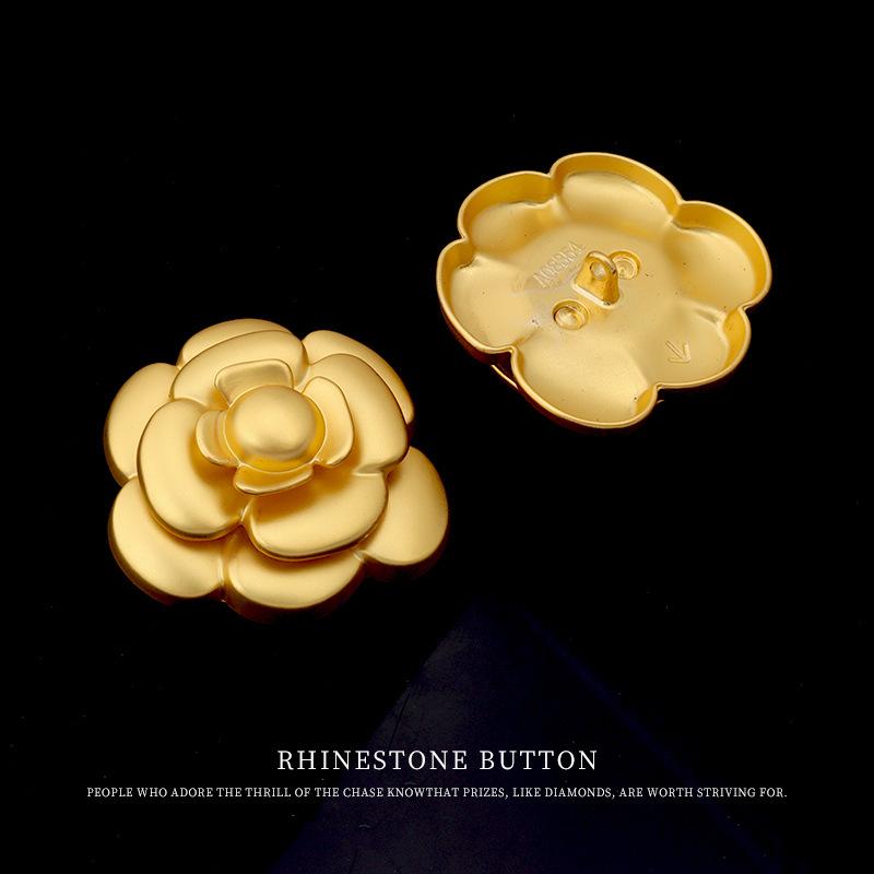 5 шт. Туманно-золотой металлический узор Большая пуговица Высококачественное модное пальто Декоративные пуговицы-цветы для пальто Пуговицы для свитера Тренч 2 #Fog Gold 43mm
5 шт. Туманно-золотой металлический узор Большая пуговица Высококачественное модное пальто Декоративные пуговицы-цветы для пальто Пуговицы для свитера Тренч 2 #Fog Gold 43mm