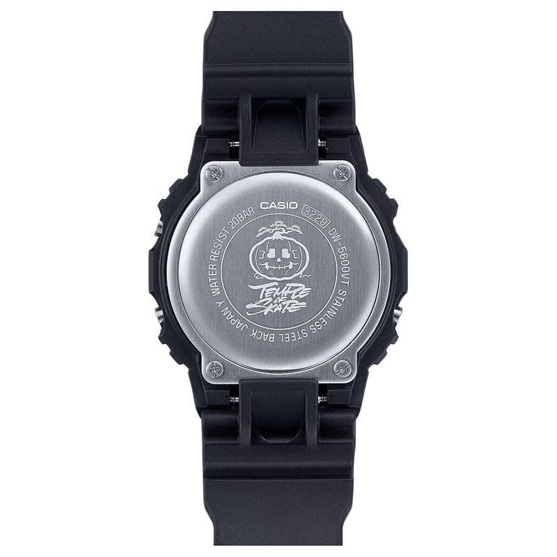 CASIO xTemple of Skate 5600 Series 200m Waterproof Quartz Resin Strap Unisex Gray Dial DW-5600TOS23-1 сірий колір
CASIO xTemple of Skate 5600 Series 200m Waterproof Quartz Resin Strap Unisex Gray Dial DW-5600TOS23-1 сірий колір