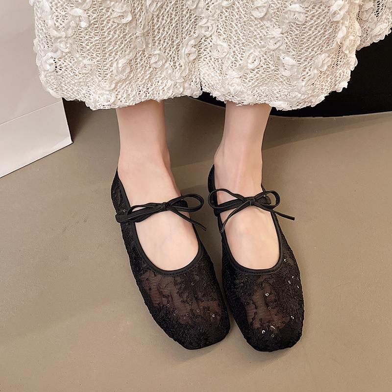 Spring New Flat Shoes for Women Square Head Shallow Mouth Mesh Fabric Embroidery Butterfly Knot Soft Sole Single Shoes 40 чорний
Spring New Flat Shoes for Women Square Head Shallow Mouth Mesh Fabric Embroidery Butterfly Knot Soft Sole Single Shoes 40 чорний