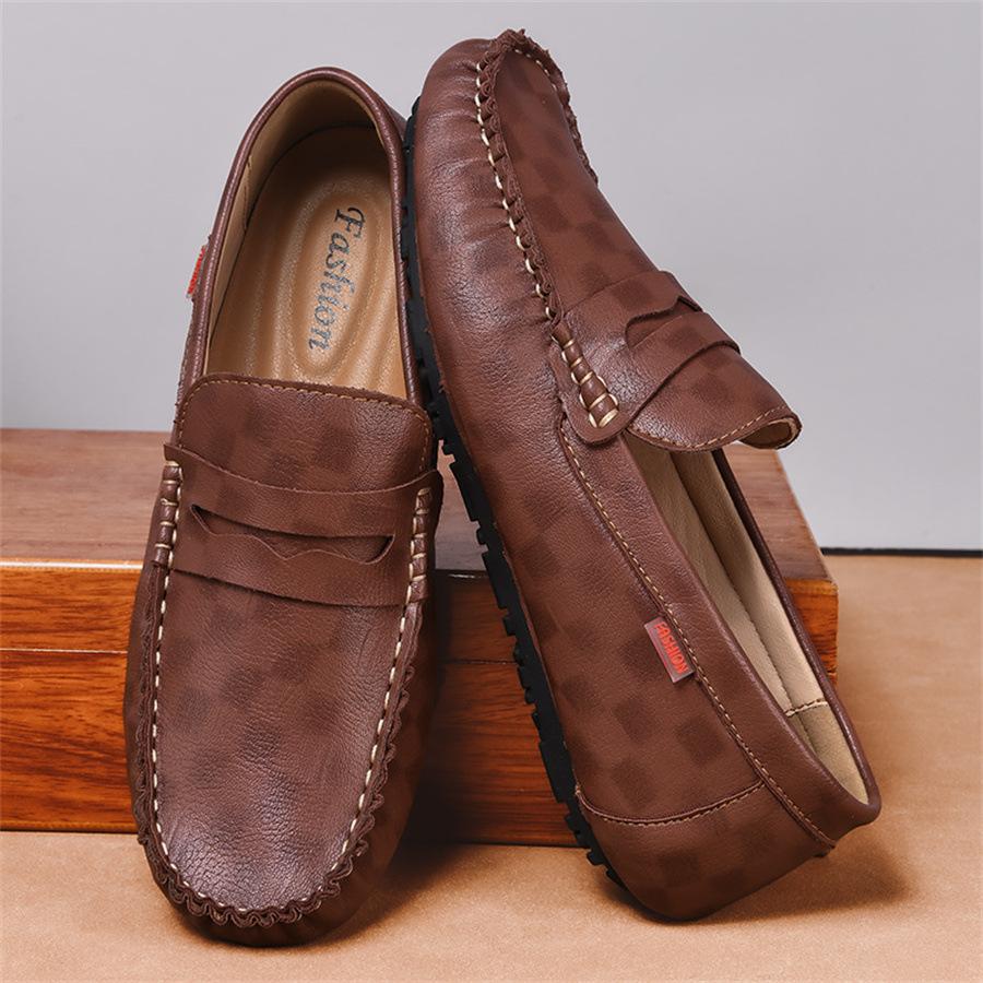 Large size cowhide lightweight foot cover cowhide Doudou shoes one pedal driving men s foreign trade handmade leather shoes casual shoes 38
Large size cowhide lightweight foot cover cowhide Doudou shoes one pedal driving men s foreign trade handmade leather shoes casual shoes 38