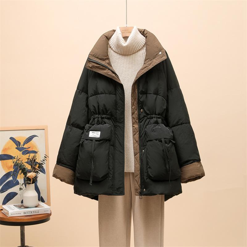 Зимняя корейская версия 2024 года, средняя и длинная утолщенная контрастная куртка-пуховик, женская свободная модная универсальная маленькая верхняя часть M чёрный
Зимняя корейская версия 2024 года, средняя и длинная утолщенная контрастная куртка-пуховик, женская свободная модная универсальная маленькая верхняя часть M чёрный