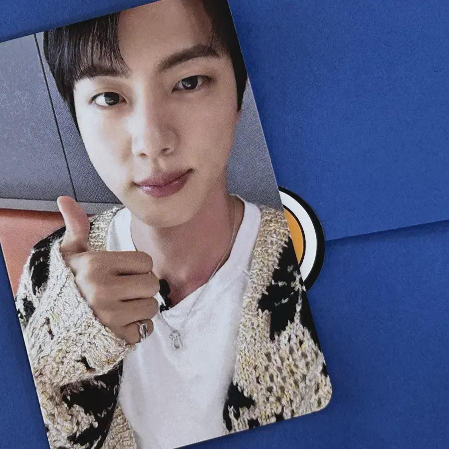 Bts Jin Happy Showcase Reverse+foca
Bts Jin Happy Showcase Reverse+foca