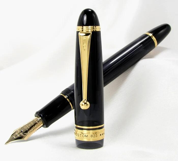 Оригинальная перьевая ручка Pilot Custom 823 Transparent Demonstrator с 14-каратным золотым пером, вакуумной системой заправки и чернилами высокой емкости S прозрачный черный
Оригинальная перьевая ручка Pilot Custom 823 Transparent Demonstrator с 14-каратным золотым пером, вакуумной системой заправки и чернилами высокой емкости S прозрачный черный