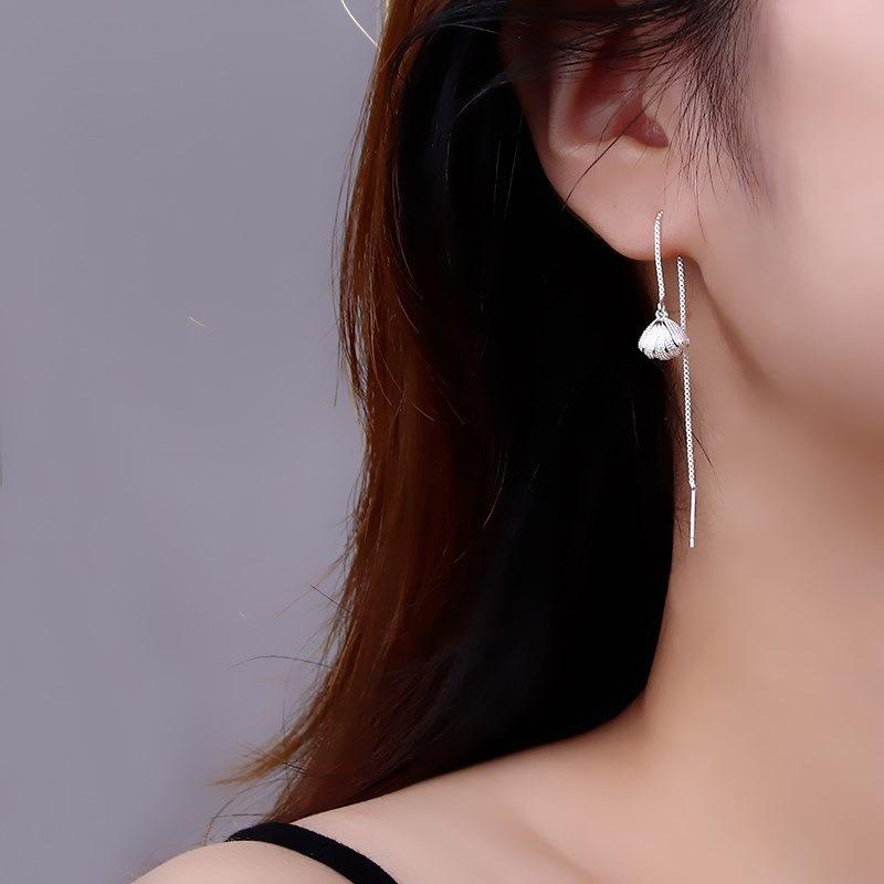 Mother Of Pearl Earrings Female Creative Design Open Geometric Fan Earrings Simple Fashion Girlfriend Gift
Mother Of Pearl Earrings Female Creative Design Open Geometric Fan Earrings Simple Fashion Girlfriend Gift