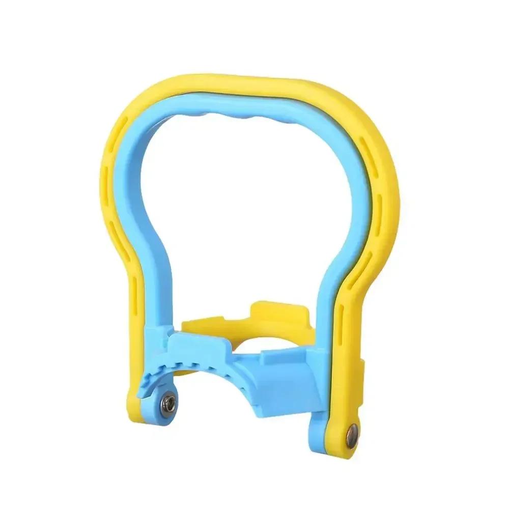 Portable Water Bottle Carrier Lifter 5 Gallon Advanced Ergonomic Drinking Water Bottle Handle Easy to Carry Water Bucket Handle 1pc
Portable Water Bottle Carrier Lifter 5 Gallon Advanced Ergonomic Drinking Water Bottle Handle Easy to Carry Water Bucket Handle 1pc