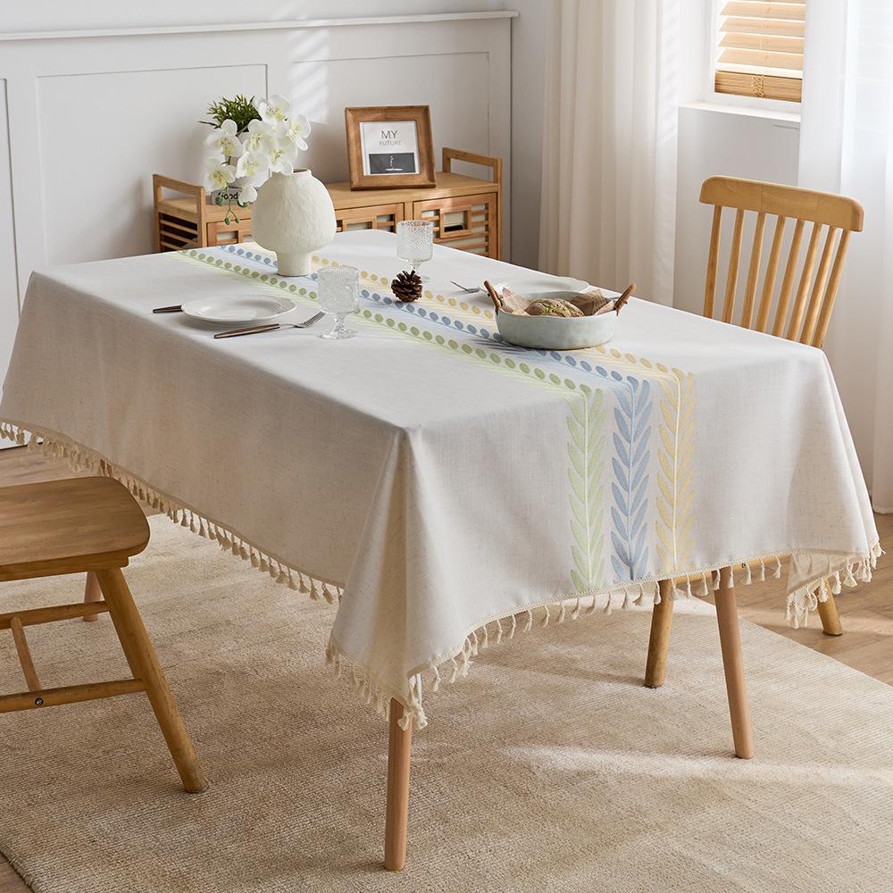 Embroidered cotton and linen style tablecloth French style fabric dining table cloth literary small fresh fringed coffee table cloth tablecloth 80*120cm
Embroidered cotton and linen style tablecloth French style fabric dining table cloth literary small fresh fringed coffee table cloth tablecloth 80*120cm