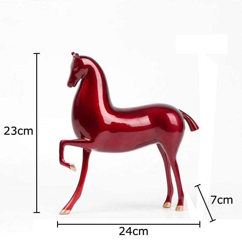 Creative Abstract Horse Sculpture Resin Handicrafts Desk Decoration Minimalist Modern Horse Ornaments Home Decor Accessories красный
Creative Abstract Horse Sculpture Resin Handicrafts Desk Decoration Minimalist Modern Horse Ornaments Home Decor Accessories красный