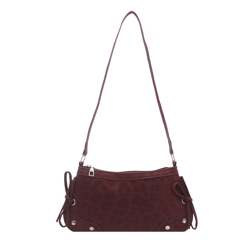 Spring new women s bag personalized crescent bag shoulder bag fashion temperament high value messenger bag коричневий
Spring new women s bag personalized crescent bag shoulder bag fashion temperament high value messenger bag коричневий
