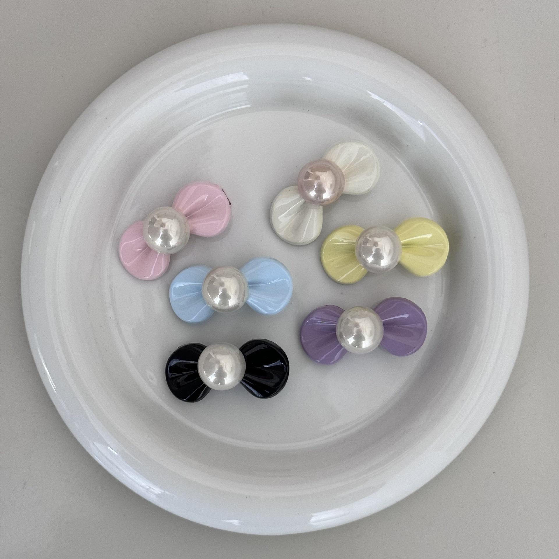 Mini bow korean accessories hair pins and clips bow for girls women pearl fairy kpop sweets Kawaii Cute leading fashion new
Mini bow korean accessories hair pins and clips bow for girls women pearl fairy kpop sweets Kawaii Cute leading fashion new