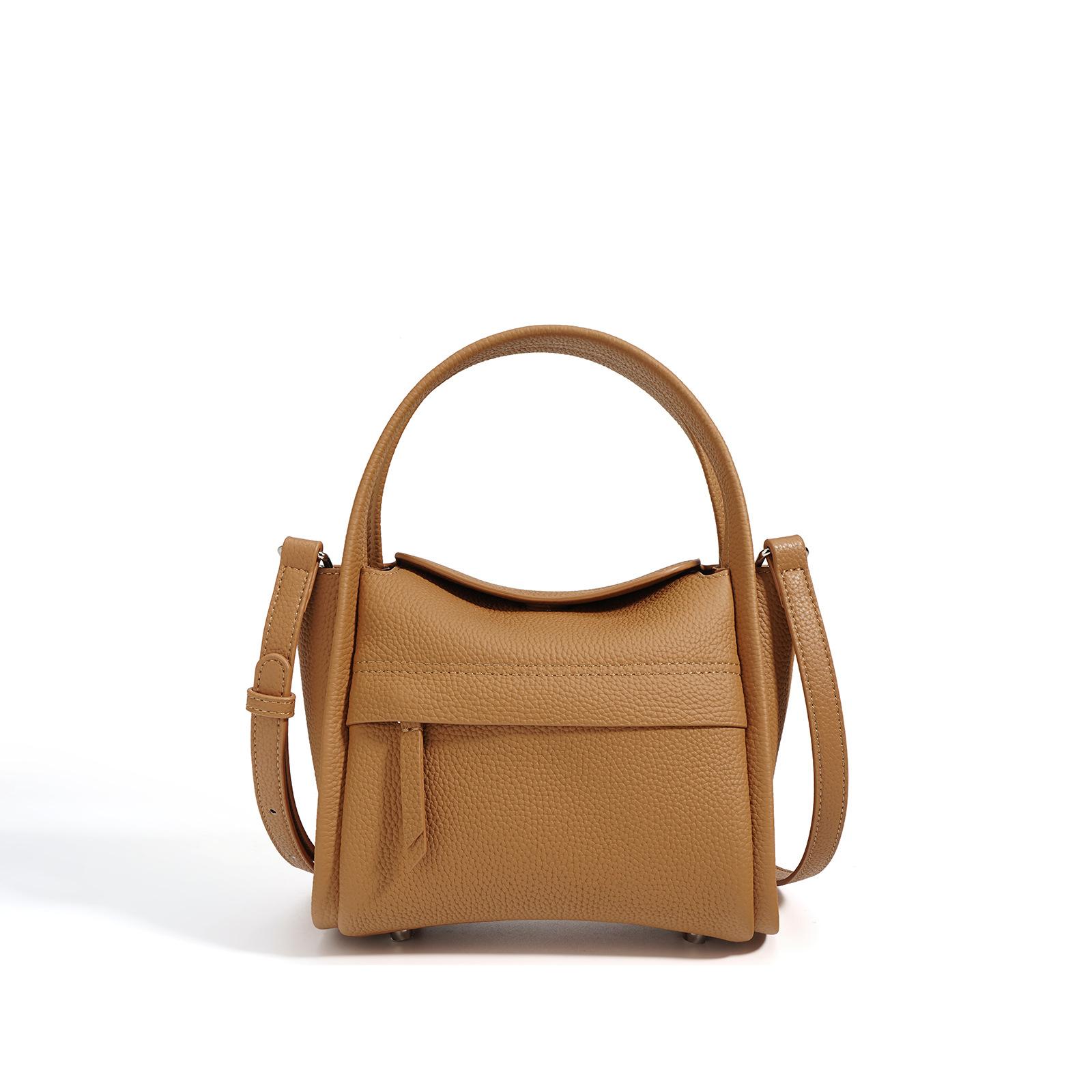 ingot bag mini vegetable basket autumn and winter series designer handheld messenger mini small mobile phone bag genuine leather women s bag
ingot bag mini vegetable basket autumn and winter series designer handheld messenger mini small mobile phone bag genuine leather women s bag