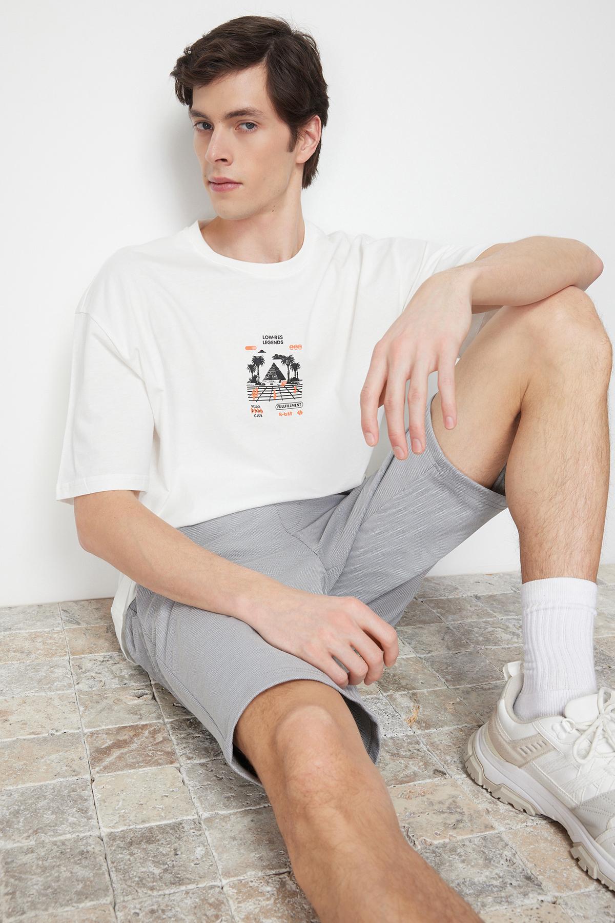 Men s Fashion New T-Shirt Ecru Oversize Wide Cut Fluffy Printed Game Themed 100% Cotton T-Shirt
Men s Fashion New T-Shirt Ecru Oversize Wide Cut Fluffy Printed Game Themed 100% Cotton T-Shirt
