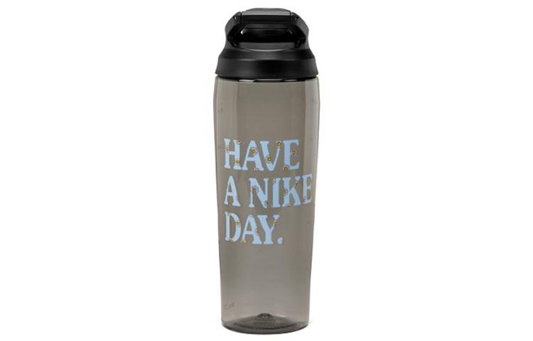 Nike Sports Water Bottle Kettle DA7157-088
Nike Sports Water Bottle Kettle DA7157-088