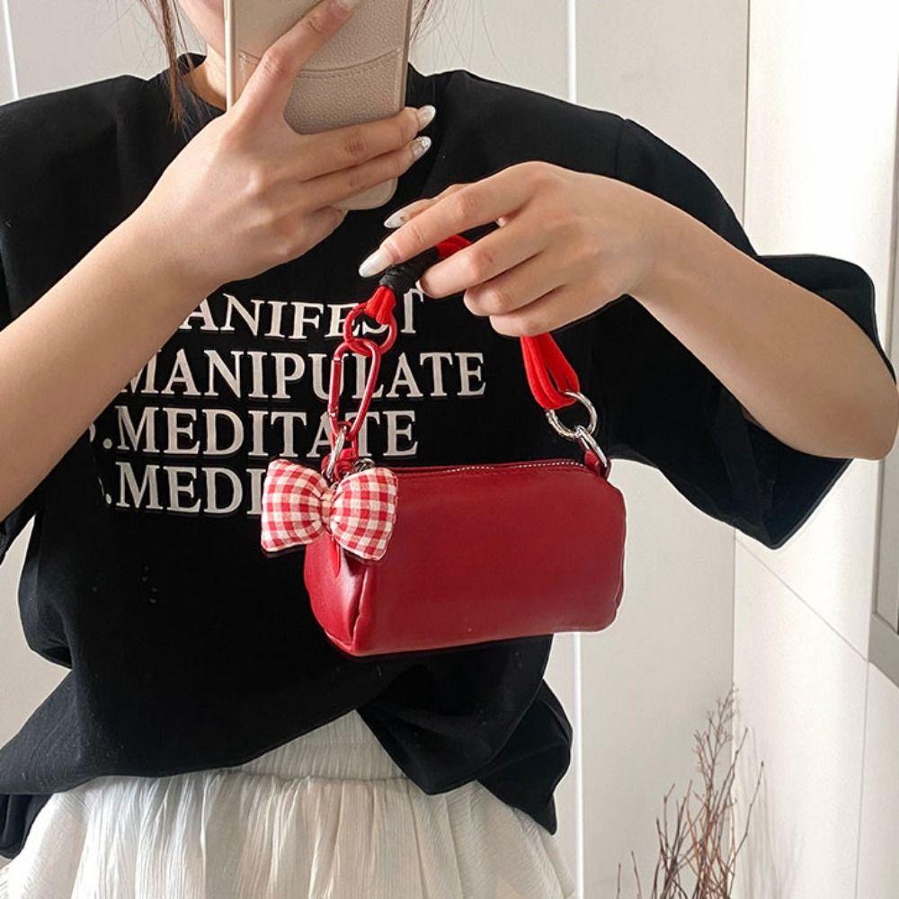 Handbag Bow Crossbody Bag Korean Style Cylindrical Bag Creative Shoulder Bag Travel червоний
Handbag Bow Crossbody Bag Korean Style Cylindrical Bag Creative Shoulder Bag Travel червоний